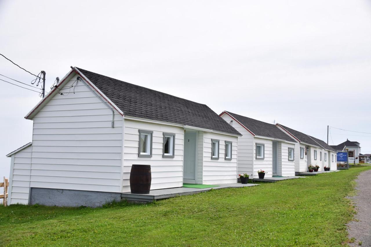 Les Cabines Sur Mer Cap-des-Rosiers ภายนอก รูปภาพ